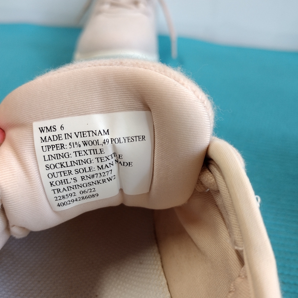 NEW FLX Dynamic Wool Womens Athletic Wool Sneakers - Size 6 - Picture 6 of 9